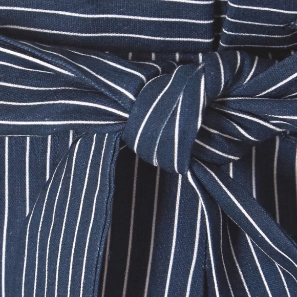 ALICE + OLIVIA Laurine belted striped linen-blend shorts - Picture 8 of 12